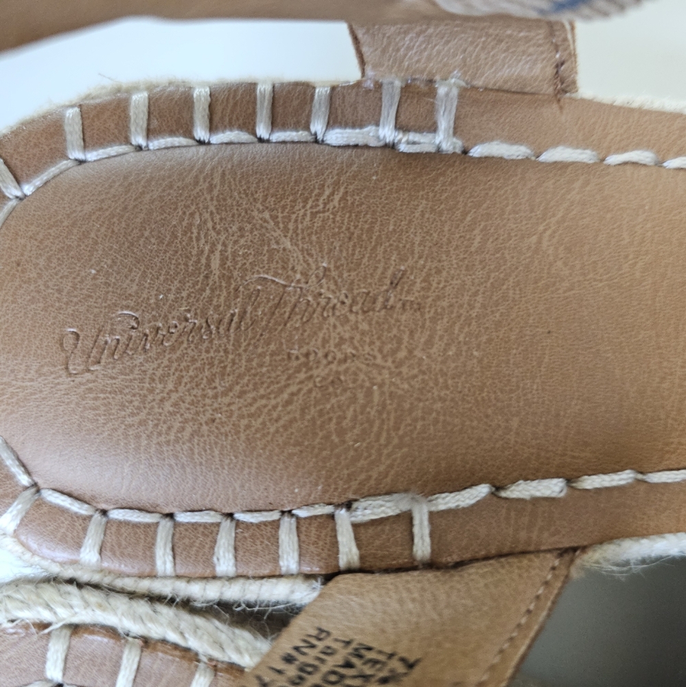 Universal Thread Plateform Espadrilles - image 6